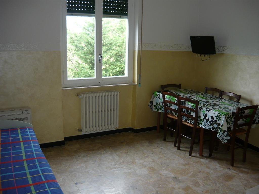 Agriturismo Le Collinette Вілланова-д'Альбенґа Номер фото